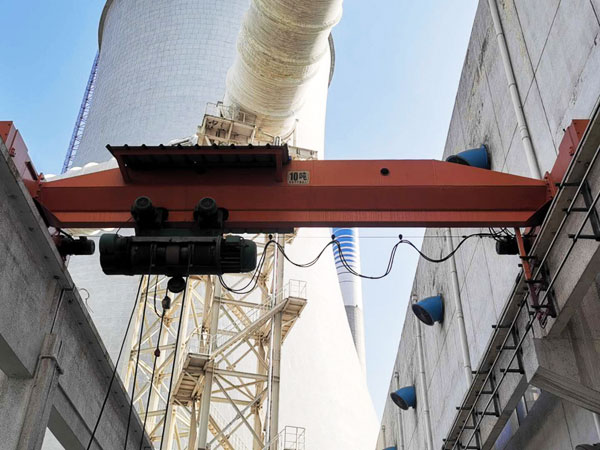 單梁起重機向輕量化和智能化發展